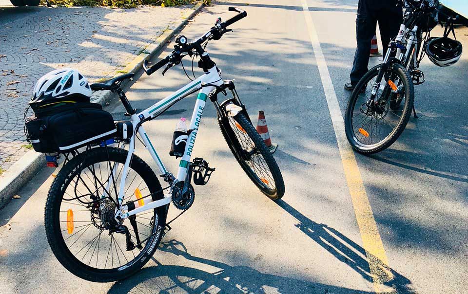 polizia-bicicletta  